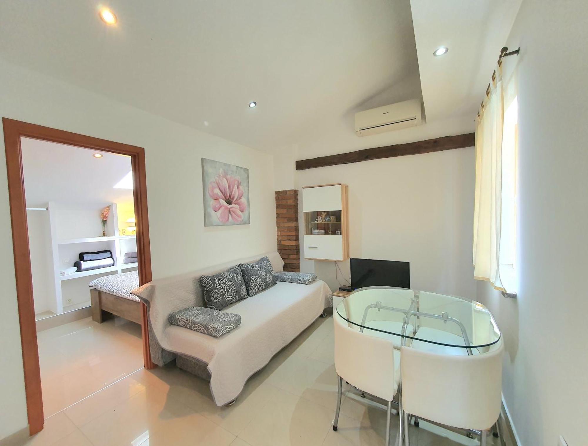 Apartments Ascic أوباتيا الغرفة الصورة