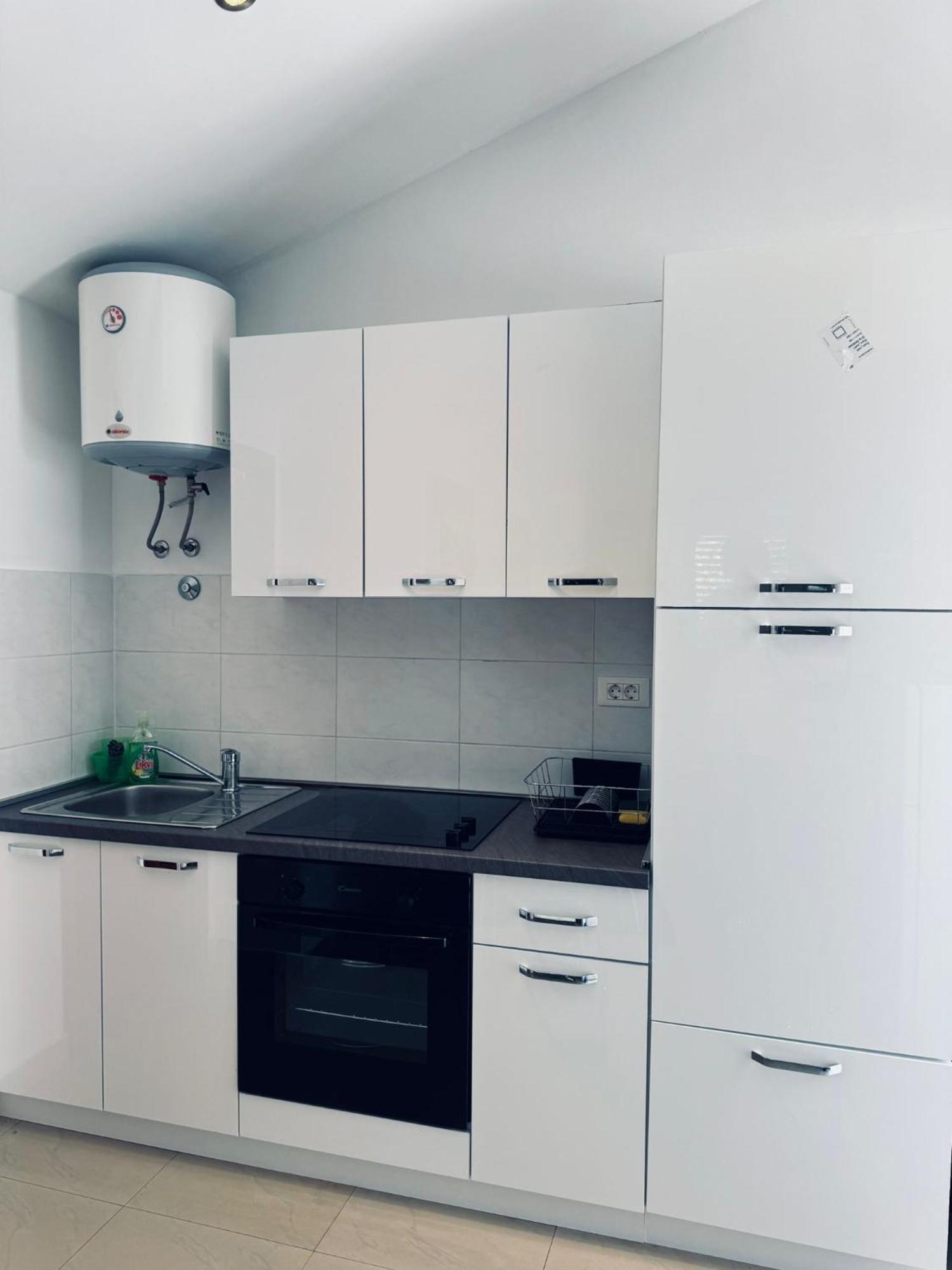 Apartments Ascic أوباتيا الغرفة الصورة